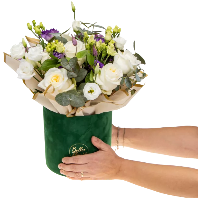 Flower box of roses and lisianthus